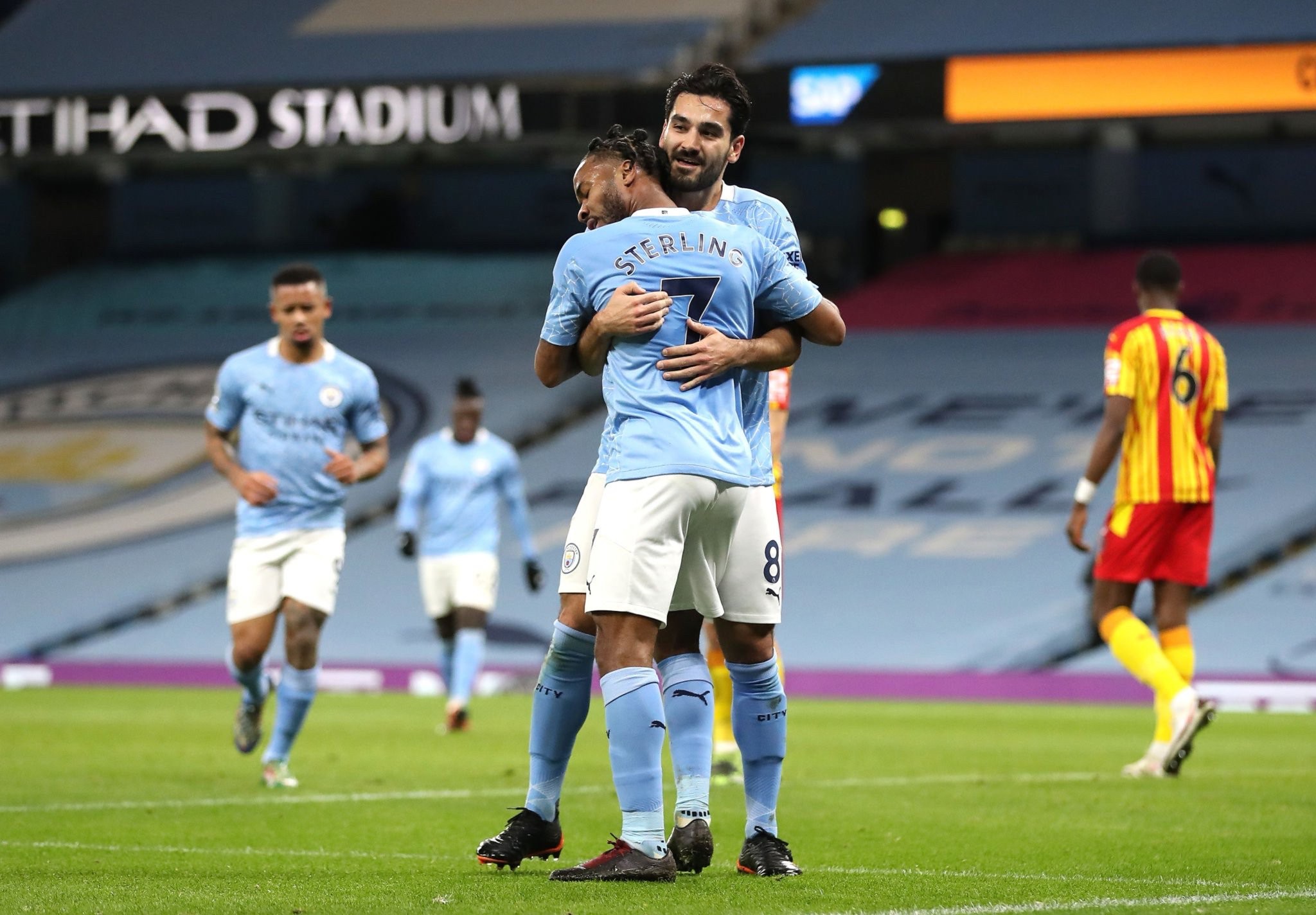 燃了主場球 燃了主場球